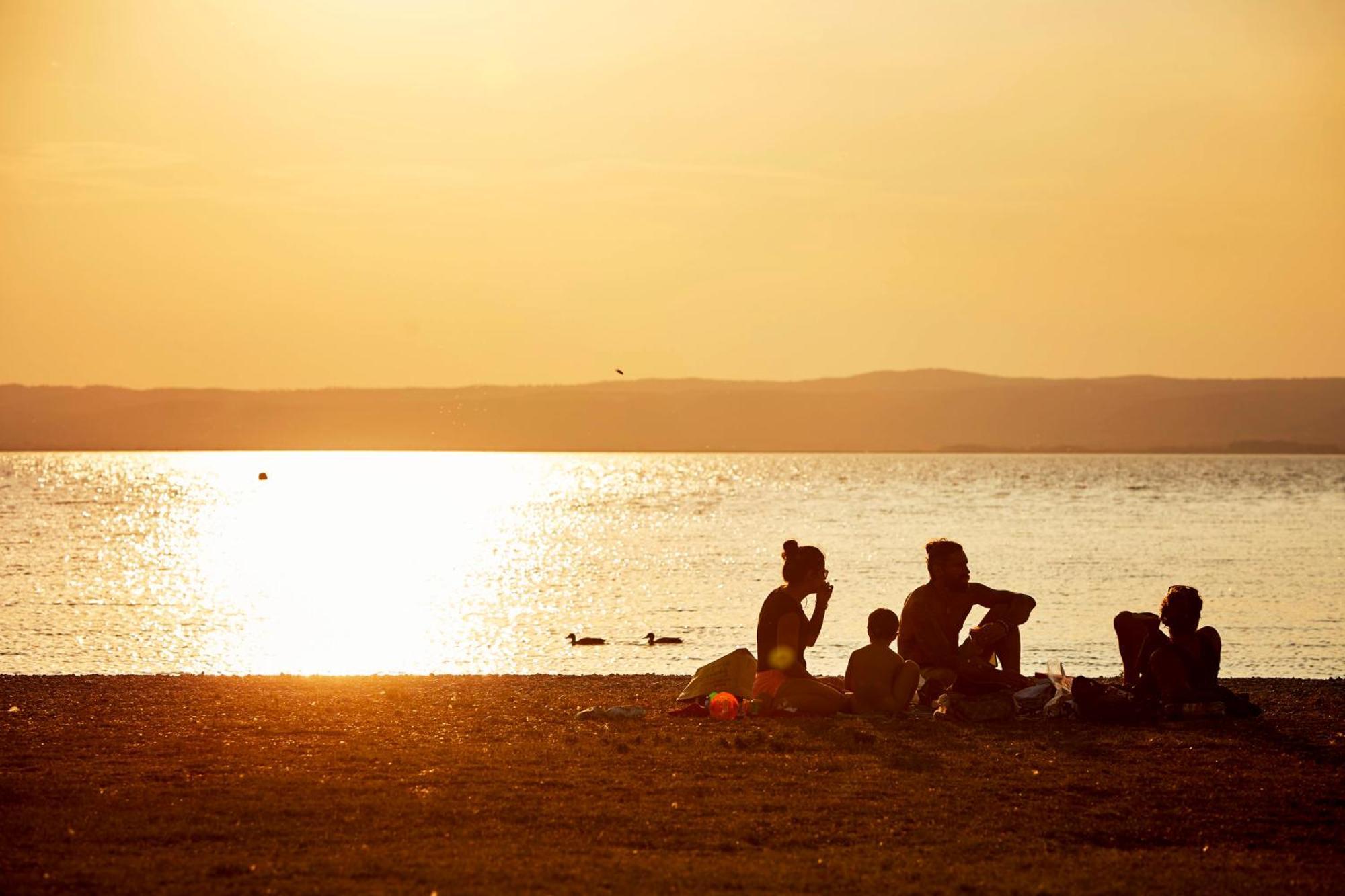 Seewirt & Haus Attila Podersdorf am See Exteriör bild