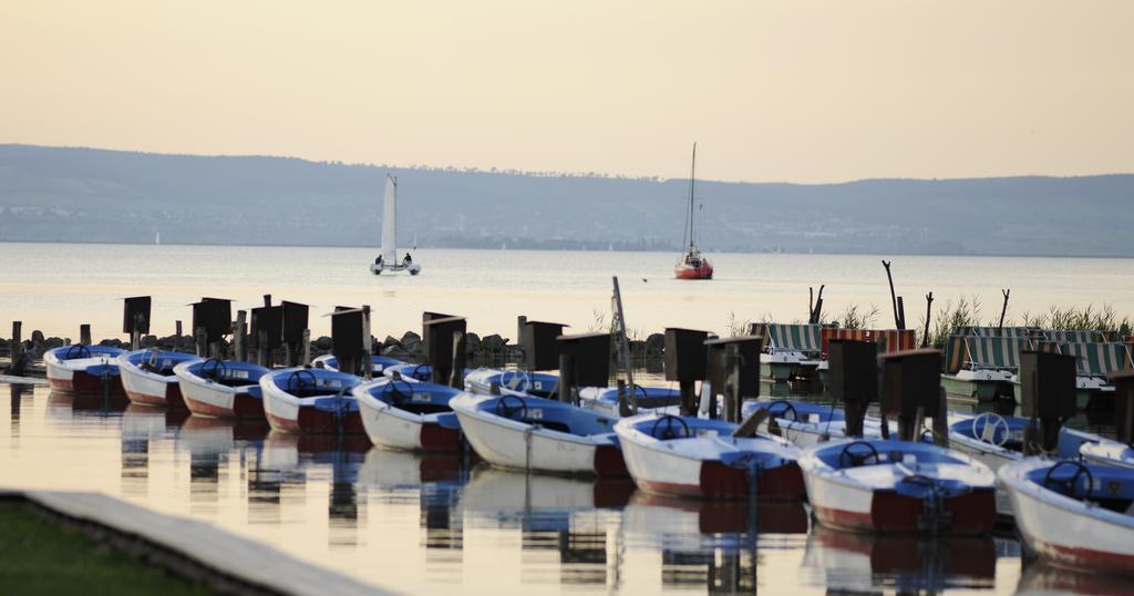 Seewirt & Haus Attila Podersdorf am See Exteriör bild